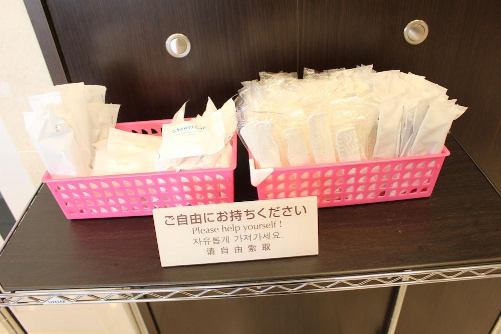 Toyoko Inn Yokohama Kannai מראה חיצוני תמונה