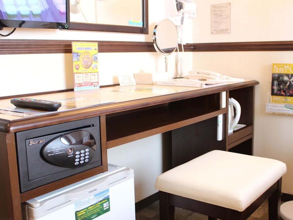 Toyoko Inn Yokohama Kannai מראה חיצוני תמונה